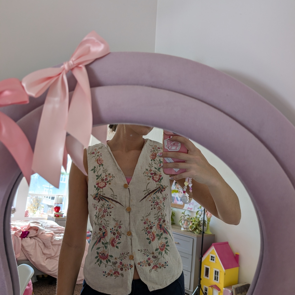 Vintage Floral Embroidered Vest Size Medium